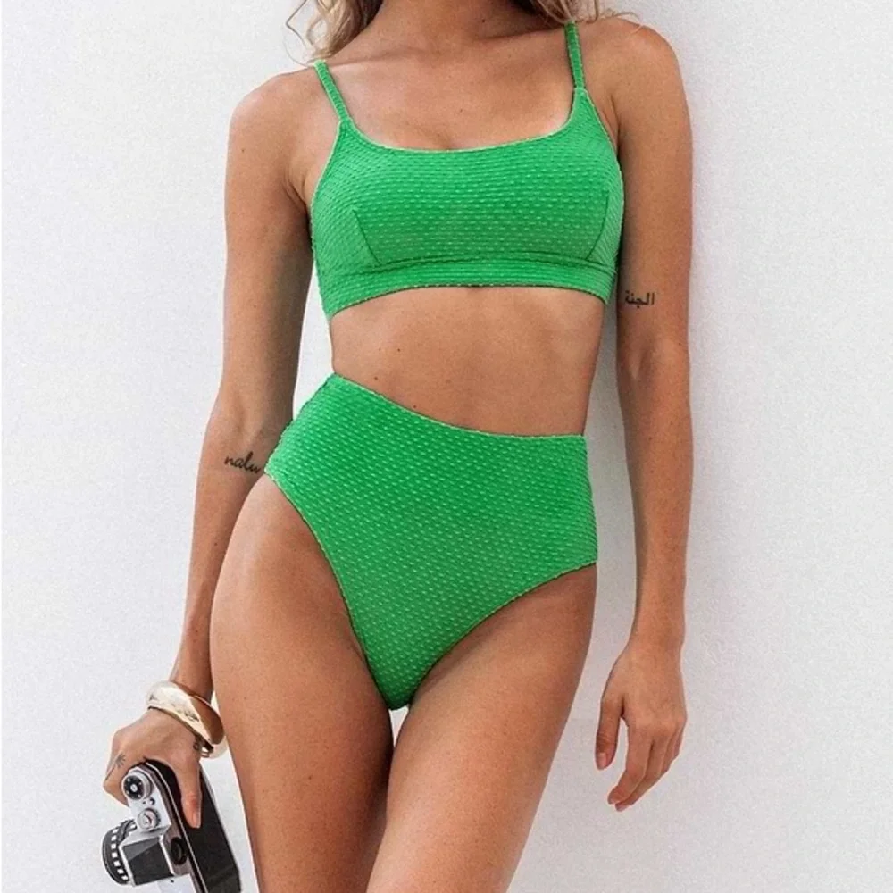 NWT Cupshe Textured Bralette & High Waist Bikini Set - Picture 3 of 5